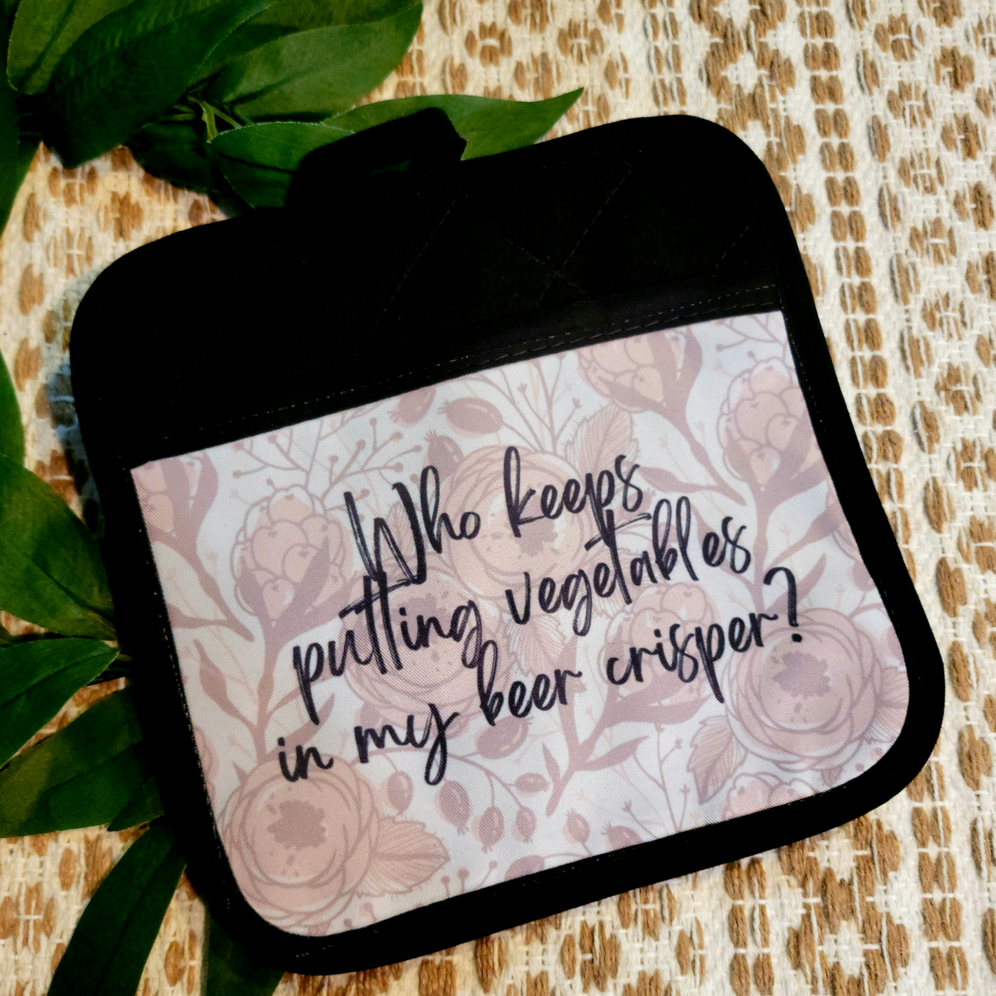 Sassy Pot Holders: Beer Crisper